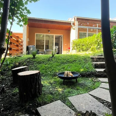 Apartment Minor *
