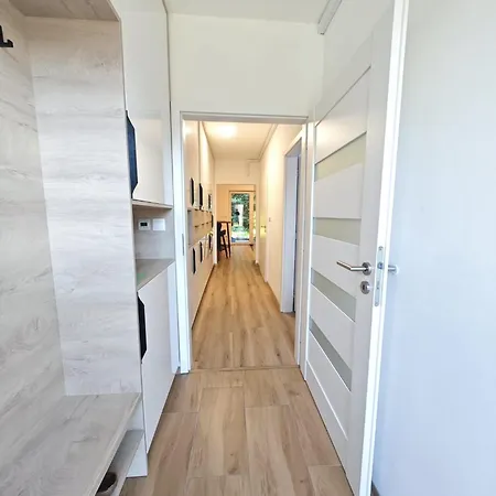 Apartment Minor *