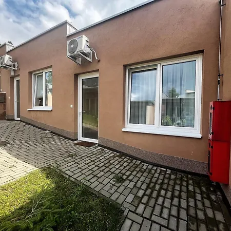 Apartment Minor